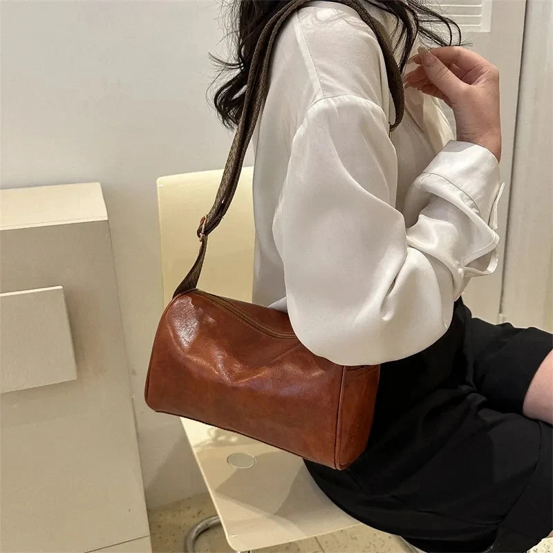 Classic Women's Small Handbag: Stylish Crossbody and Shoulder Bag