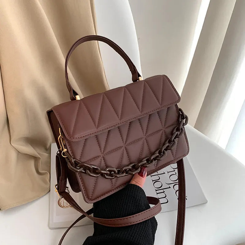 Chic Plaid Crossbody Bag: Stylish Shoulder Handbag for Women