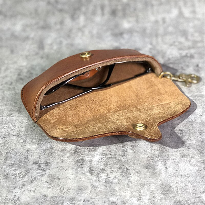  Don't let your sunglasses get damaged - upgrade to our Handmade Protective Case today